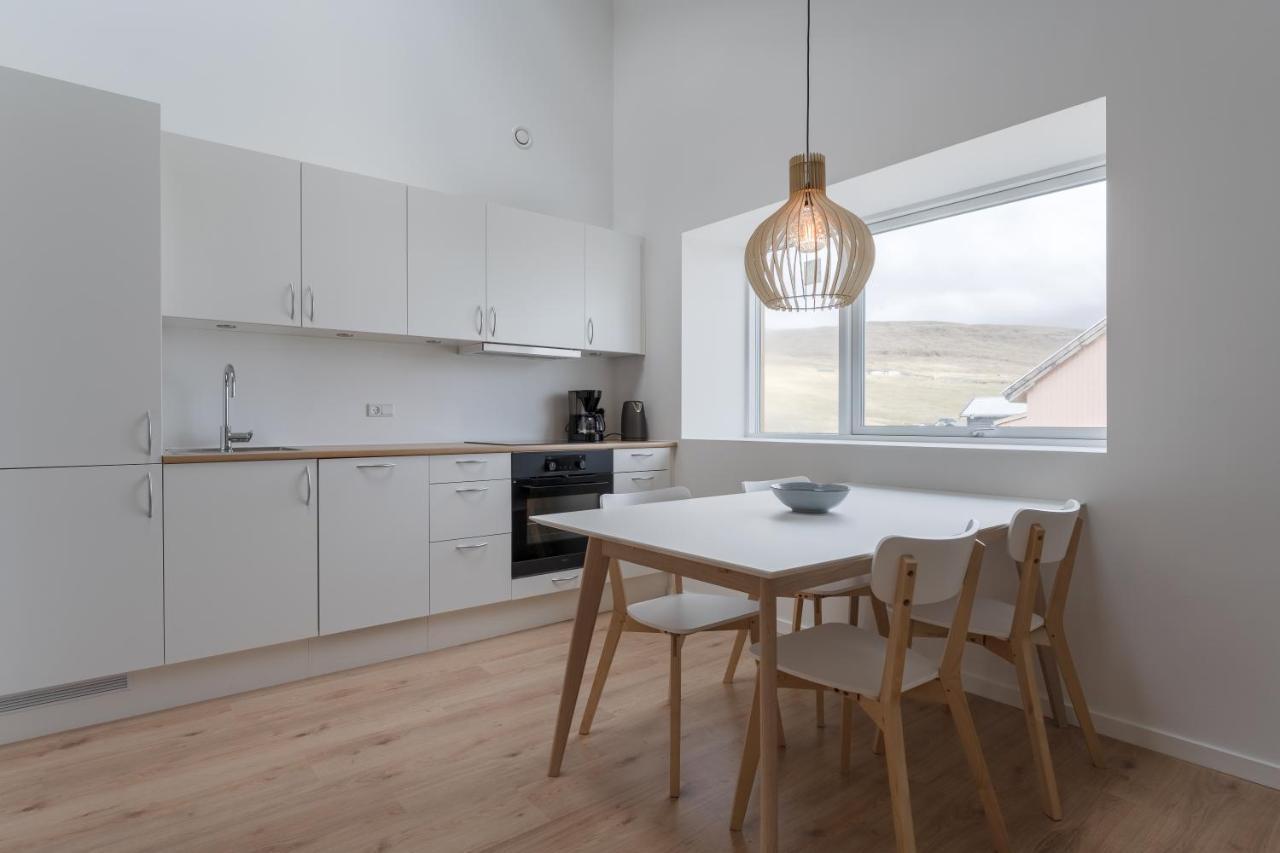 Studio Apartments Close To Airport Mithvagur 外观 照片